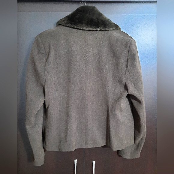 Vintage Reitmans Brown Tweed Blazer Jacket with Removable Fur Collar - Picture 2 of 9